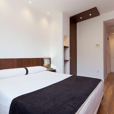 Hotel Olympia Universidades Walencja Zewnętrze zdjęcie