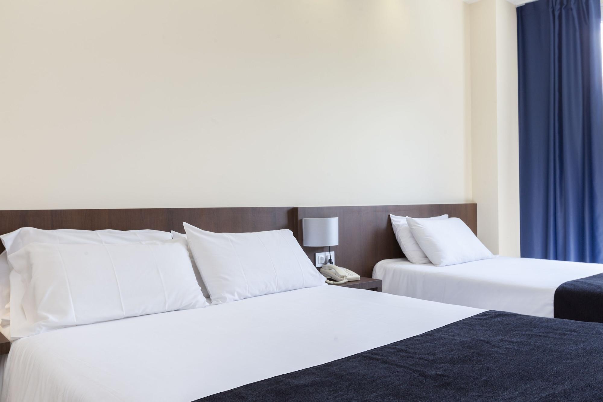 Hotel Olympia Universidades Walencja Zewnętrze zdjęcie