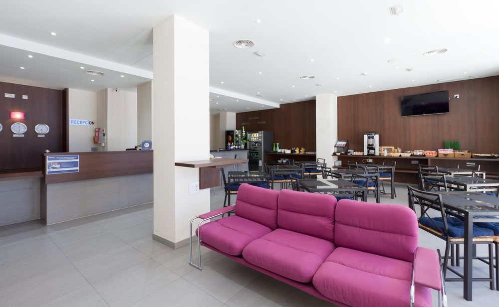 Hotel Olympia Universidades Walencja Zewnętrze zdjęcie