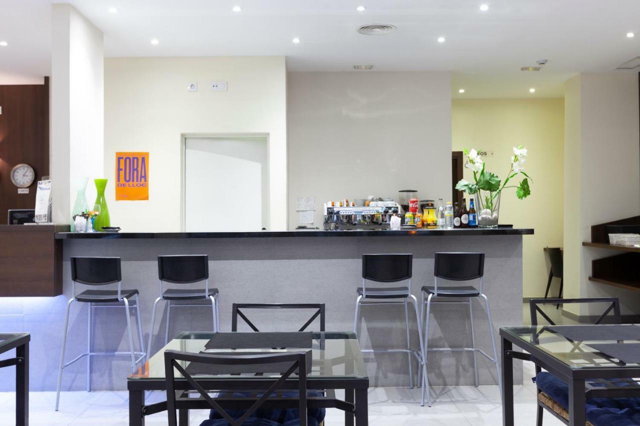 Hotel Olympia Universidades Walencja Zewnętrze zdjęcie